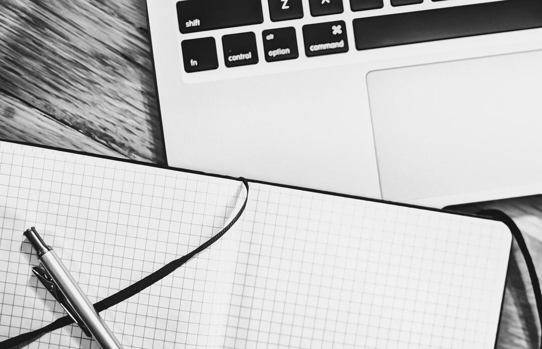 **How to Craft a Photo Essay: Snow-Kissed Memories, iSSUE IX**